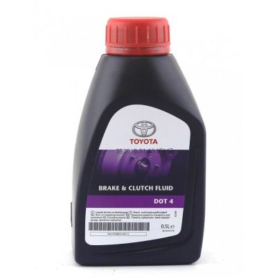Тормозная жидкость TOYOTA Brake & Clutch Fluid DOT 4 0,5л 0882380111