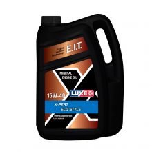 Автомобильное моторное масло  LUXE 15W-40 4л 308